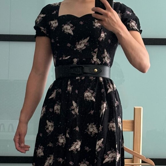 Disturbia Carrion Puff Sleeve Midi Dress - Picture 8 of 8